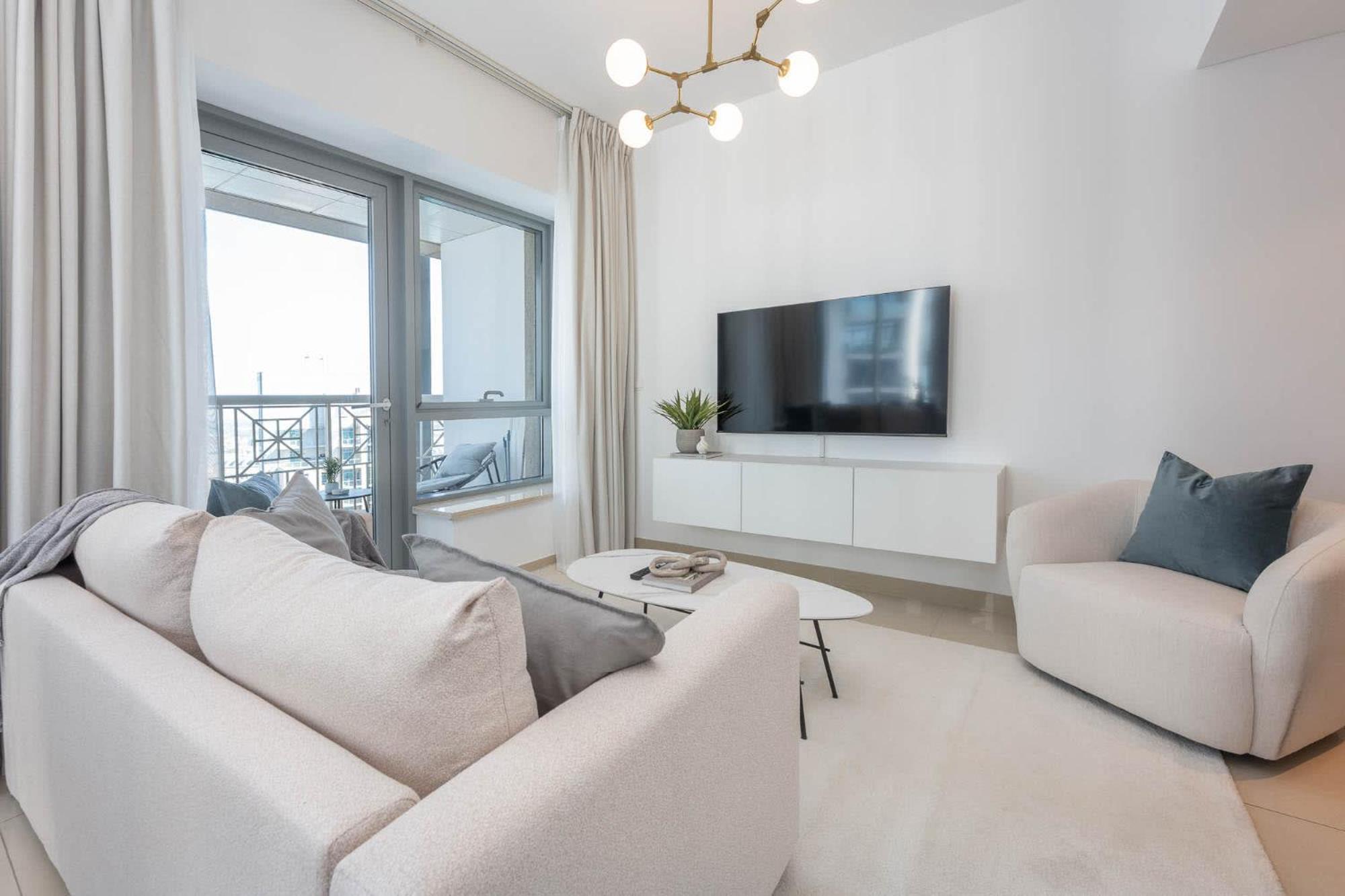 Modernized 2 Bedroom In Downtown And Sleeps 6 Apartment